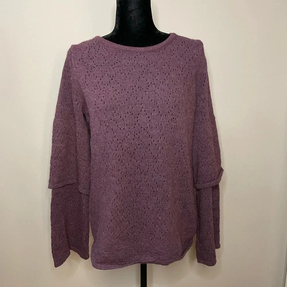 Elisabetta Collection‎ Purple Pointelle Knit Sweater with Tiered Sleeves